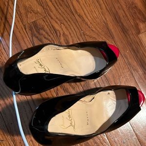 Christian Louboutin size 40